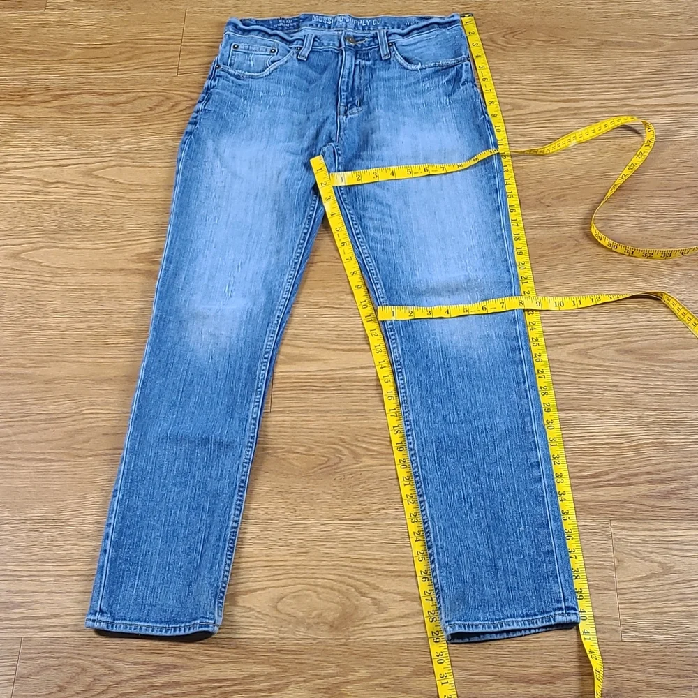 MOSSIMO 30x29 VINTAGE FADED DISTRESSED DENIM BLUE MENS TOTAL FLEX JEANS